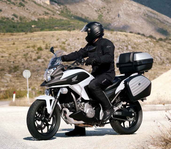 Moto – Crossover  Rock'n Roll & Motorcycle